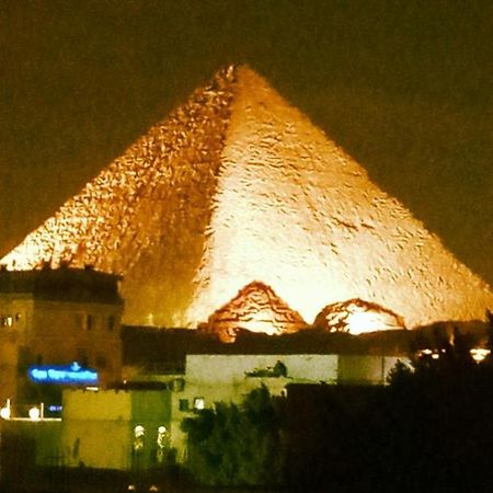 Horus Pyramids Lägenhet Kairo Exteriör bild