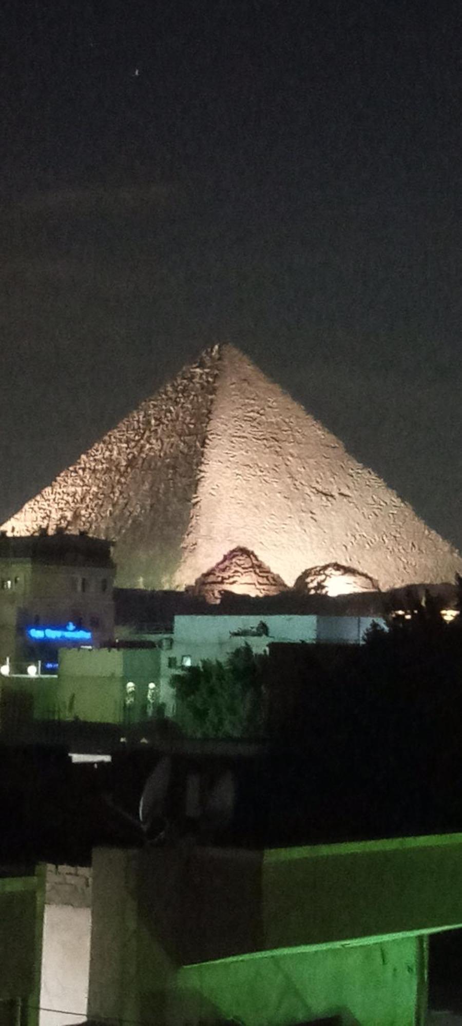 Horus Pyramids Lägenhet Kairo Exteriör bild